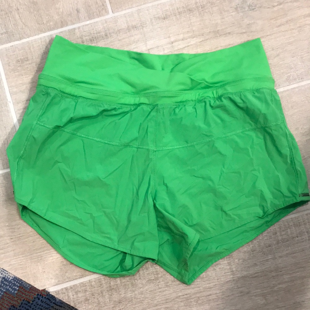 LIKE NEW Lululemon run pace shorts